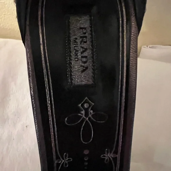 Prada Studded Ankle Strap Heels, Black, Size 39-1/2 (9-1/2 US,) GUC - Picture 14 of 15